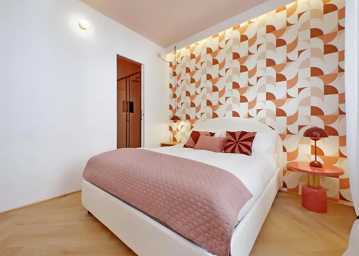 Ych-Colorful And Classy Apartment Near Fori Imperiali