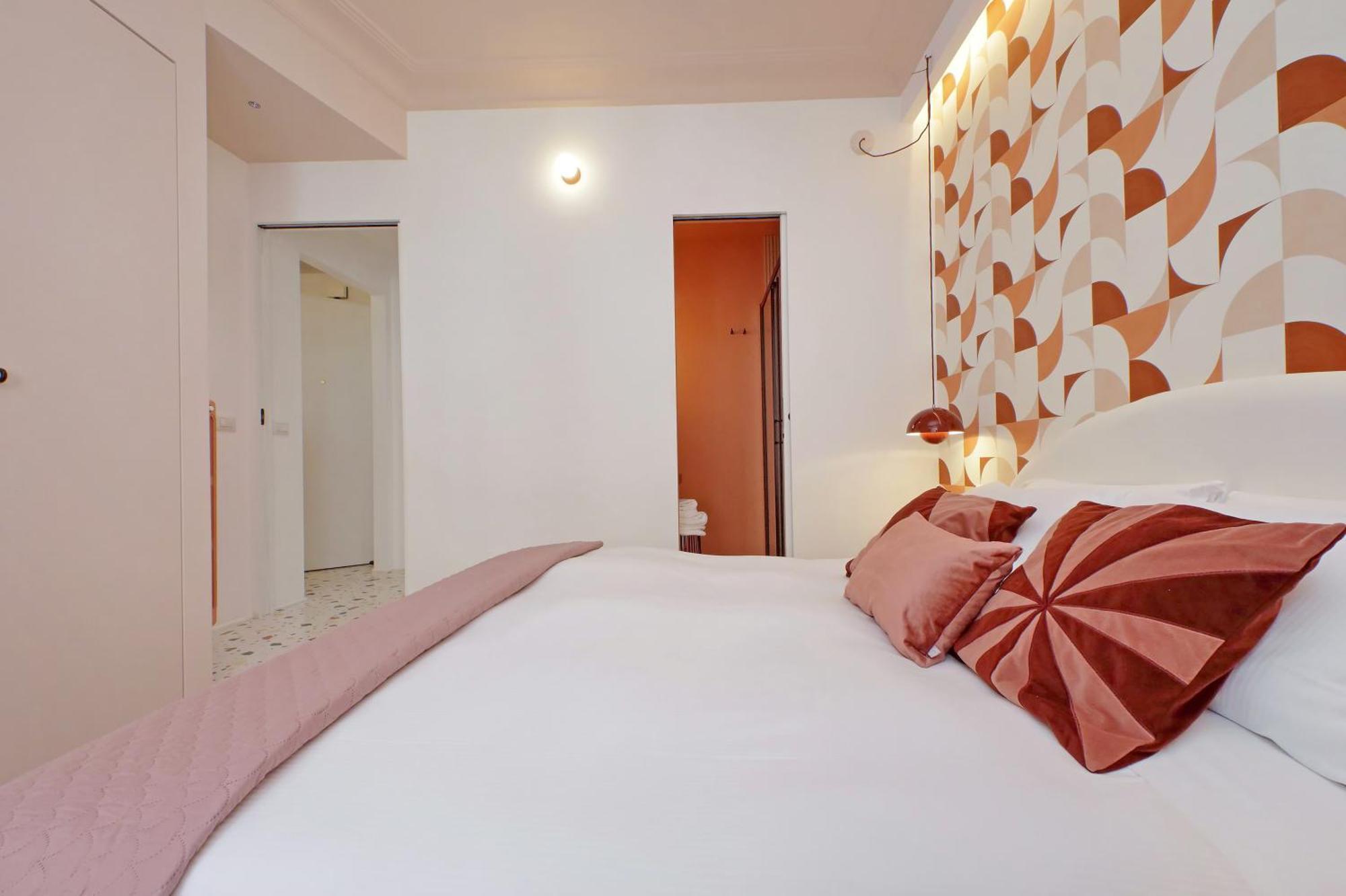 Ych-colorful And Classy Near Fori Imperiali Appartement